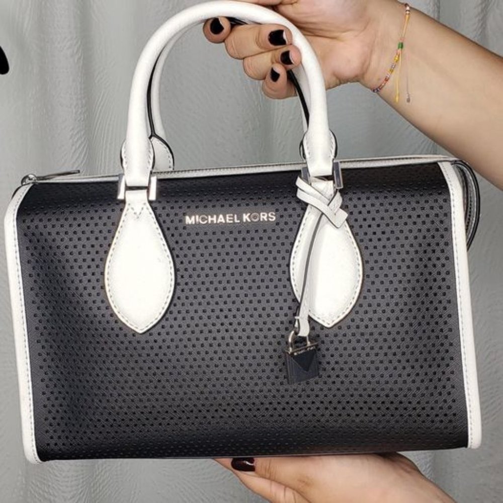 Michael Kors Lacey SM Duffle Bag White Leather Black Trim NWT